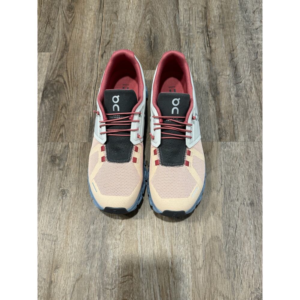 ON Cloud 5 Womens Running Shoes Size 11